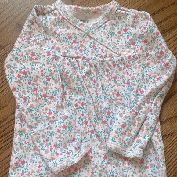 Carter’s NEWBORN baby girl bundle! - Picture 3 of 4